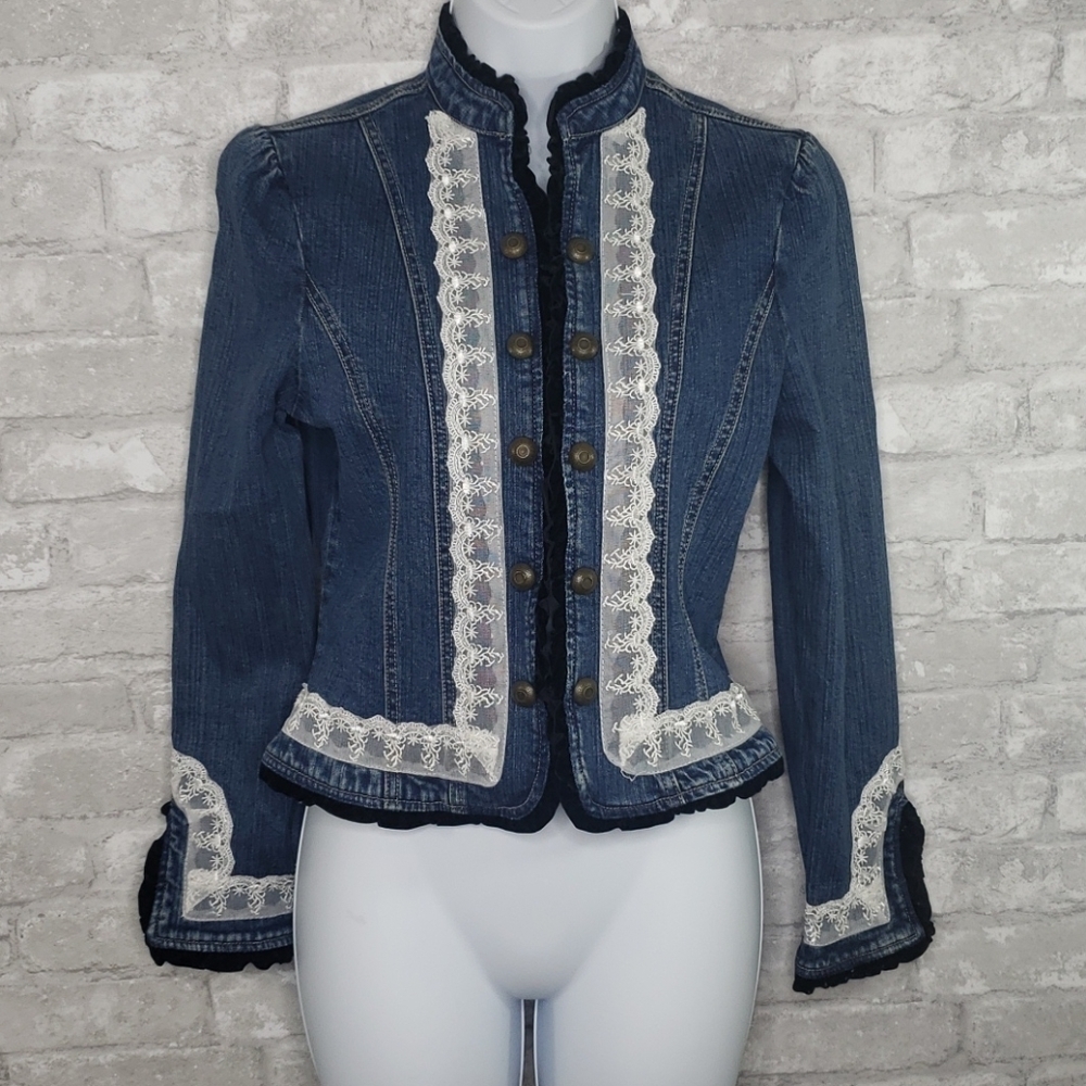 A.M.I. Jean Jacket‎ with Lace and Velvet Detail